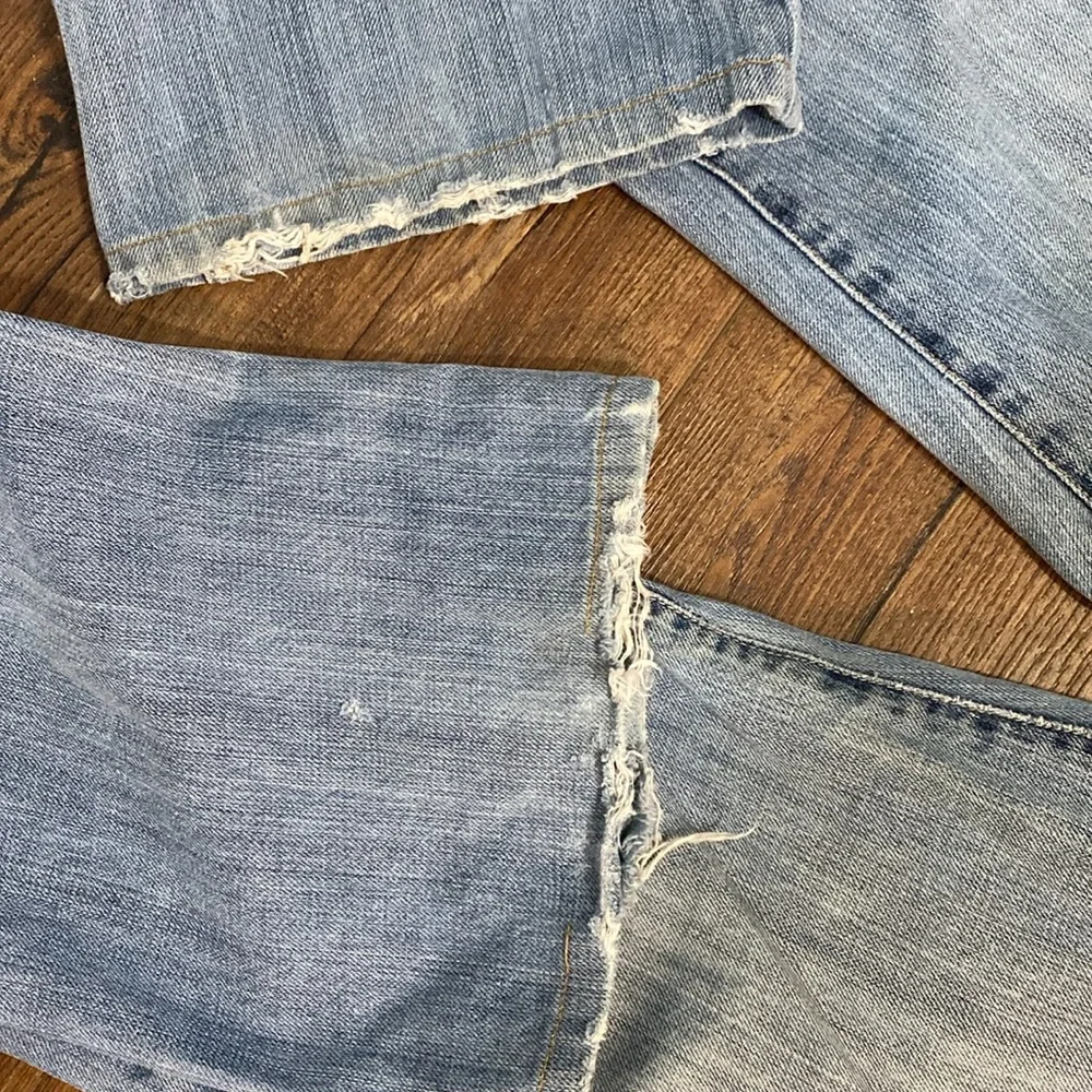 💙 Seven Flared Jeans 💙 - Picture 2 of 8